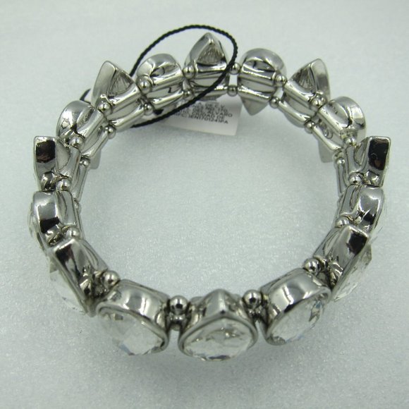 WHBM CLEAR CRYSTAL HEART BRACELET Demure NWT Love Casual - Picture 4 of 9